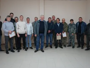 Работников автомобильного и городского пассажирского транспорта поздравили с праздником