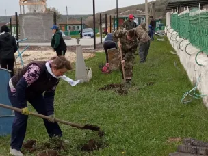 Устьдончане приняли участие в акции «Сад Памяти»