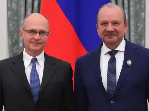 Виктор Гуснай стал первым заслуженным работником местного самоуправления Российской Федерации из Ростовской области