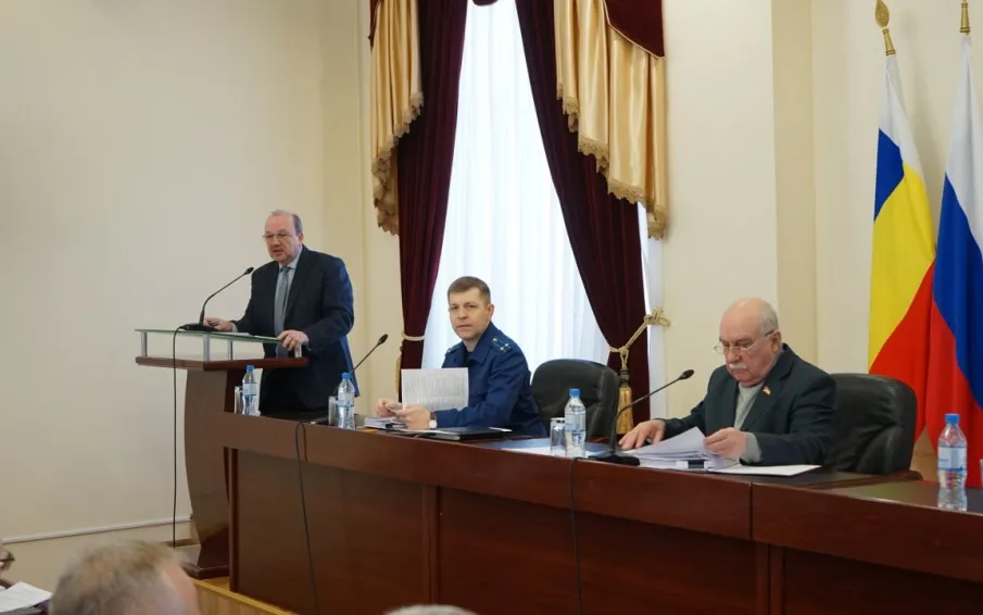 Состоялось первое в этом году заседание районного Собрания депутатов