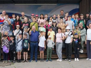Из Усть-Донецкого района стартовала первая летняя смена