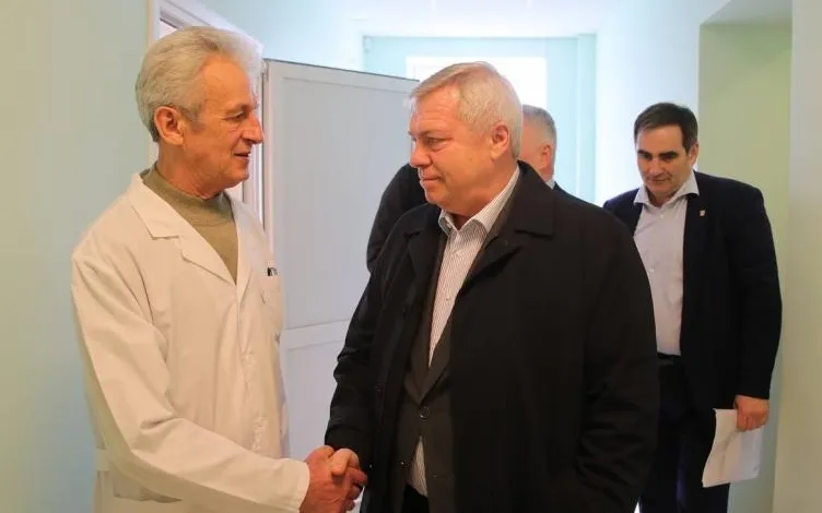 В АПРЕЛЕ НАЧНУТ РАБОТУ ПОЛИКЛИНИКА УСТЬ-ДОНЕЦКОЙ ЦРБ И АМБУЛАТОРИЯ В МЕЛИХОВСКОЙ