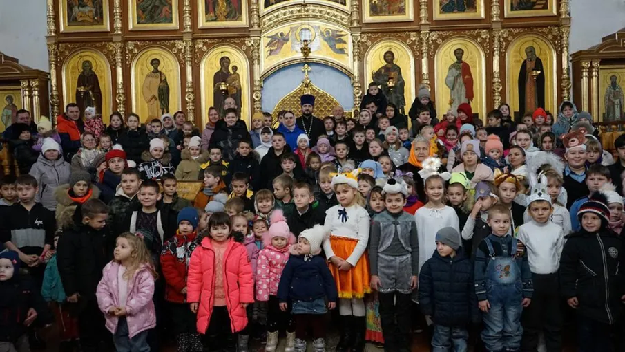 Рождественские колядки в храме