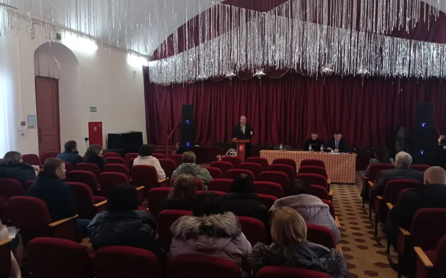 Виктор Гуснай посетил Раздорское сельское поселение и провел встречу жителями