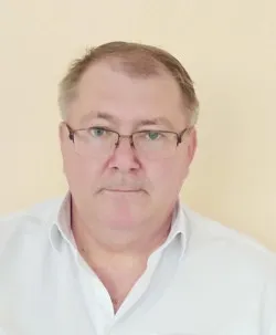 Азамат Юрий Николаевич