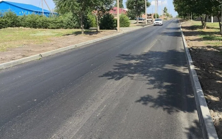 Завершены работы по ремонту автомобильной дороги по улице Инженерной в Усть-Донецком