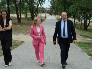 Министр труда и социального развития Ростовской области Ирина Шувалова посетила Усть-Донецкий район с рабочим визитом