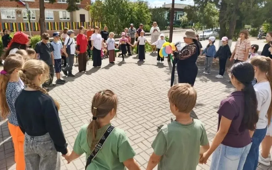 В Усть-Донецком районе дан старт летней оздоровительной кампании