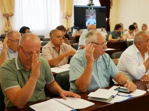В Усть-Донецком состоялось очередное Собрание депутатов