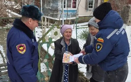 Устьдончане принимают участие в профилактических мероприятиях по пожарной безопасности