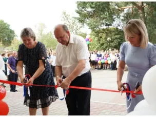 Еще в четырех школах района открыты центры «Точка роста»