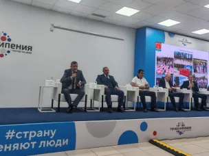 Усть-Донецкий район поделился опытом благоустройства общественных территорий