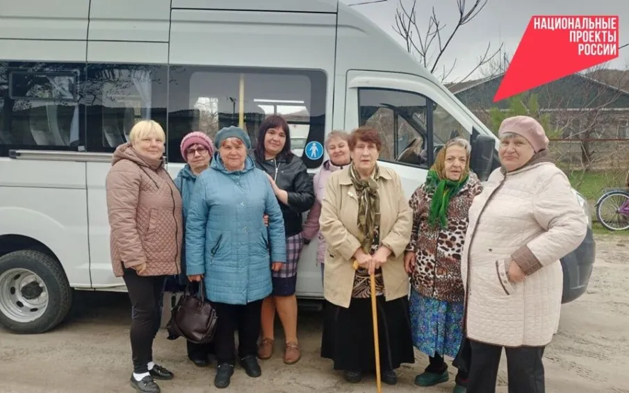 В Усть-Донецком районе пожилым помогают проходить диспансеризацию в рамках нового нацпроекта