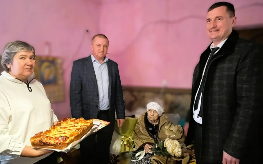 Сегодня Лидия Петровна Костылева отмечает свой 100-летний юбилей!